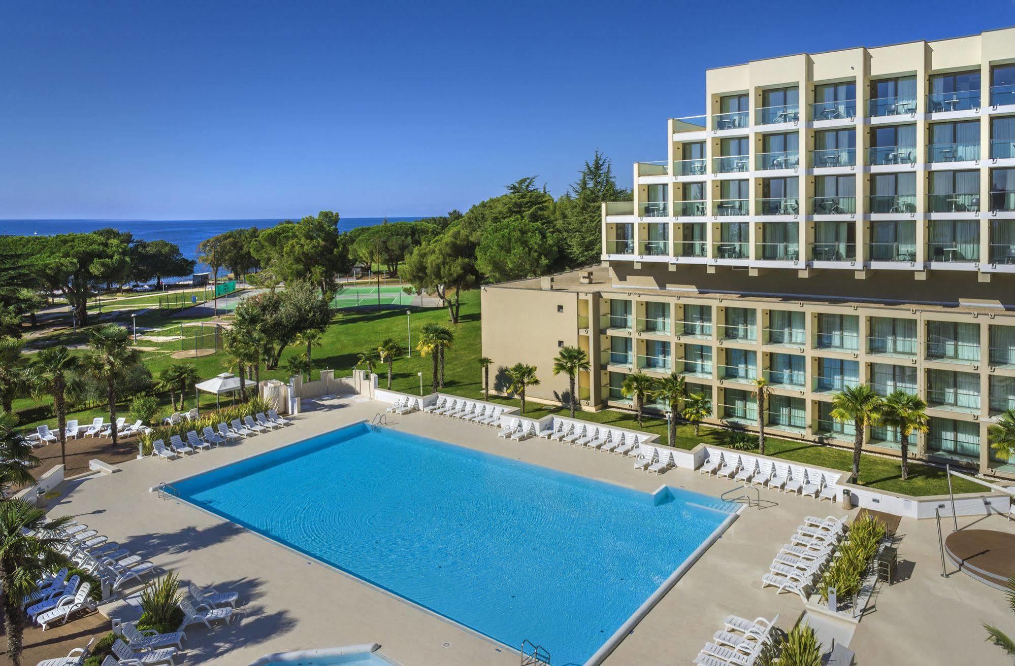 Hotel Materada Plava Laguna 포레치 외부 사진